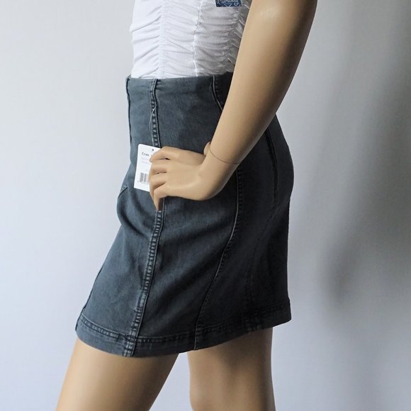Free People Denim Modern Femme Stretch Skirt NWT - Picture 2 of 3
